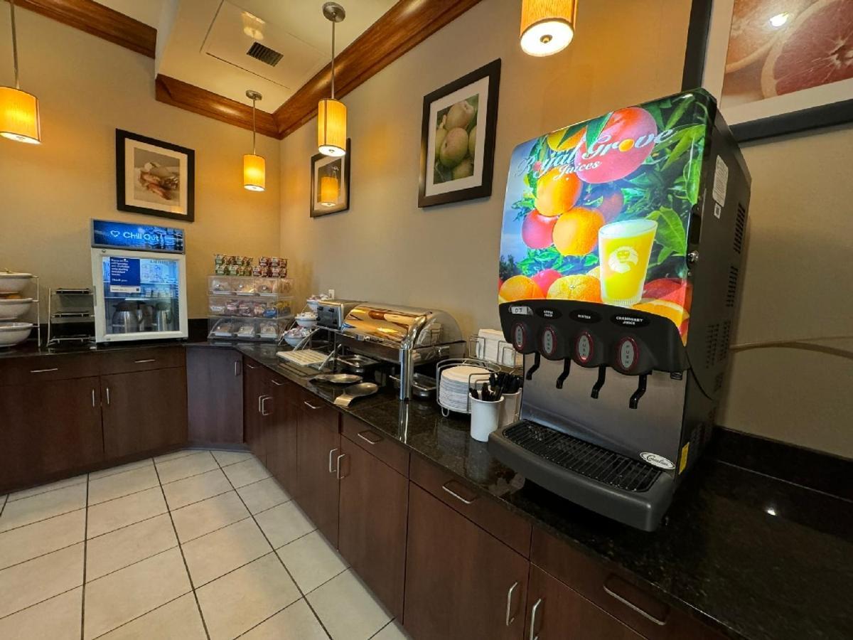Comfort Inn & Suites Lexington Park Kültér fotó